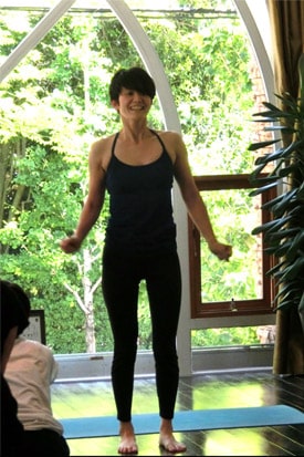 骨格構造物が崩れている